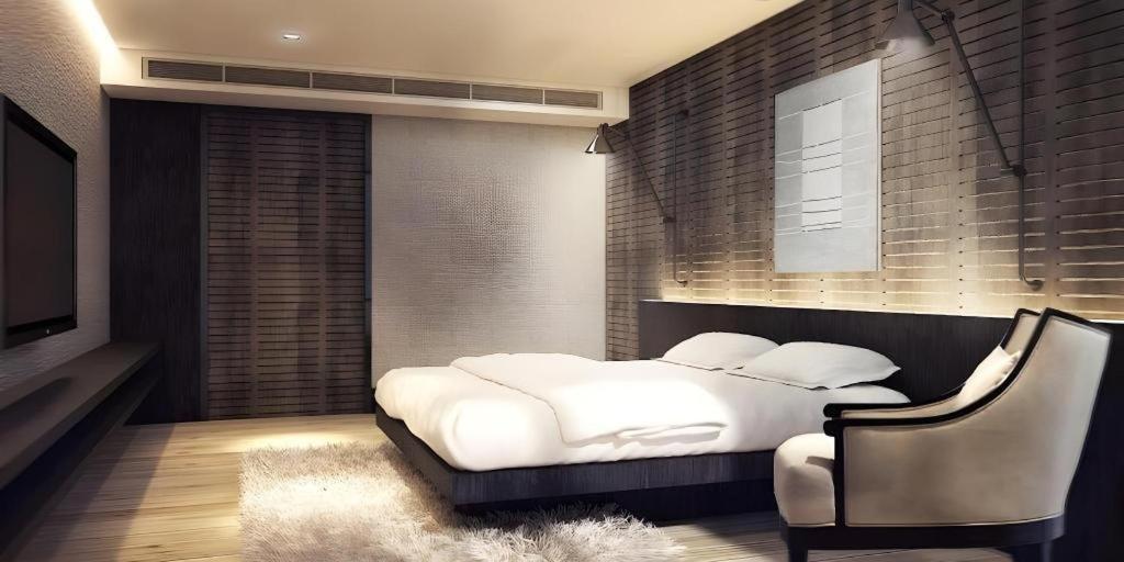 Alvarez Hotel Buriram Esterno foto